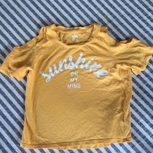 🌞Cold Shoulder “Sunshine on my mind” Tee